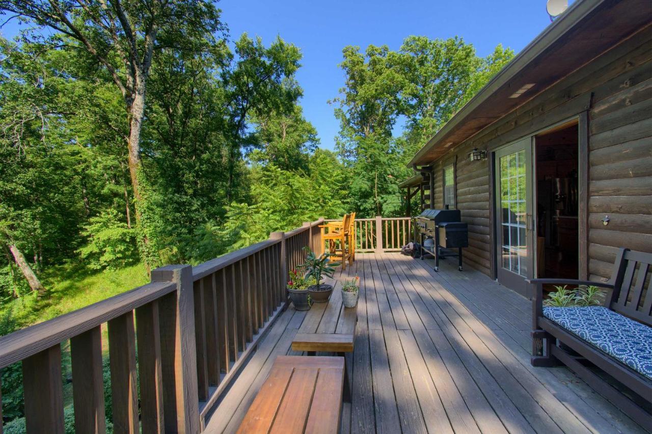 Luxury Pearcy Cabin With 5 Private Acres And Hot Tub! מראה חיצוני תמונה