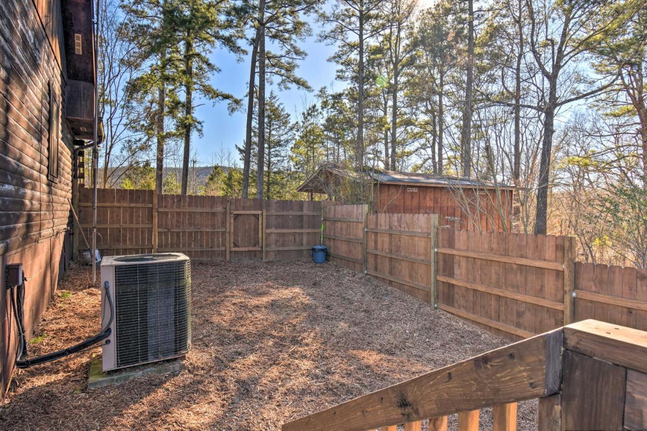 Luxury Pearcy Cabin With 5 Private Acres And Hot Tub! מראה חיצוני תמונה